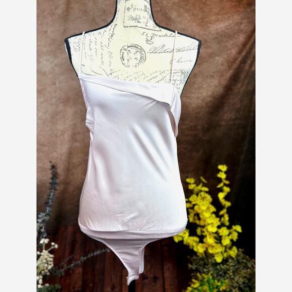 Drape Front Satin Cami V Back Astr The Label Bodysuit Champagne size S - Picture 8 of 16